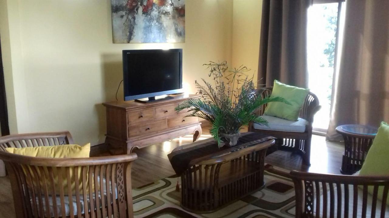 Shay Lyah Self Catering Daire Victoria Dış mekan fotoğraf