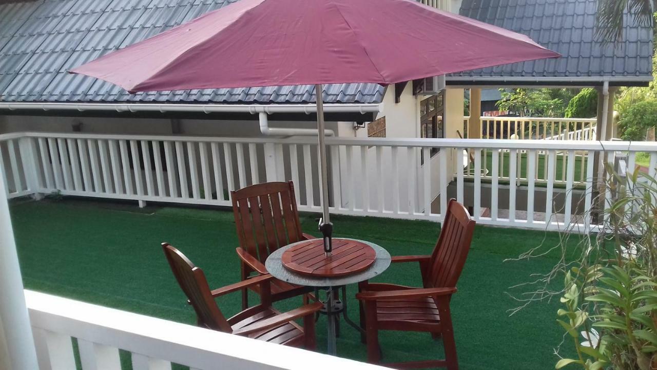 Shay Lyah Self Catering Daire Victoria Dış mekan fotoğraf